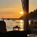 Hayes Syros Lägenhet *