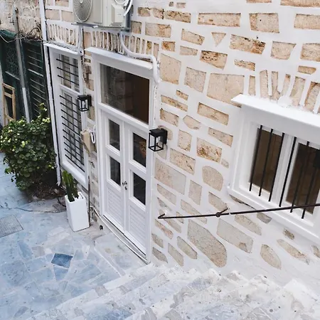 Hayes Syros Апартаменты