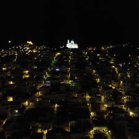 Апартаменты Hayes Syros Эрмуполис