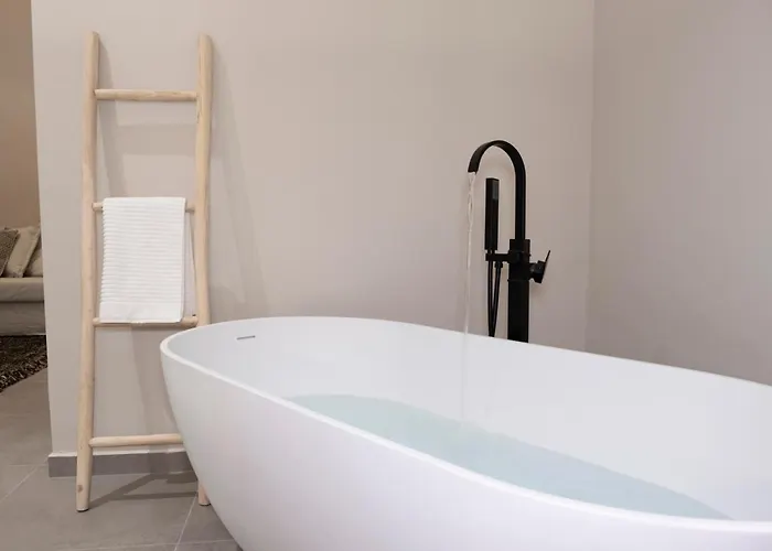 Апартаменты Hayes Syros *