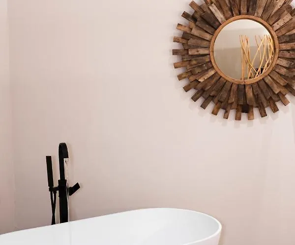 Апартаменты Hayes Syros *