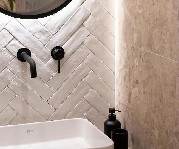 Апартаменты Hayes Syros *