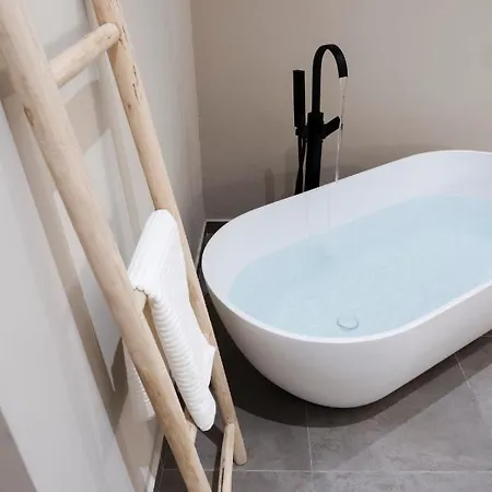 Apartment Hayes Syros Ermoupoli